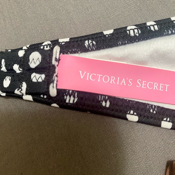 Victoria’s Secret Black and White Bathing Suit - Picture 3 of 4